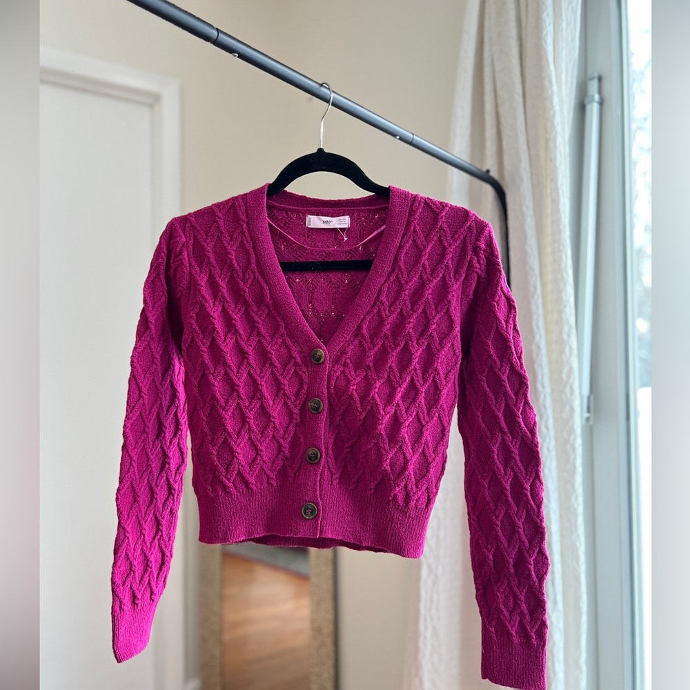 cropped sweater